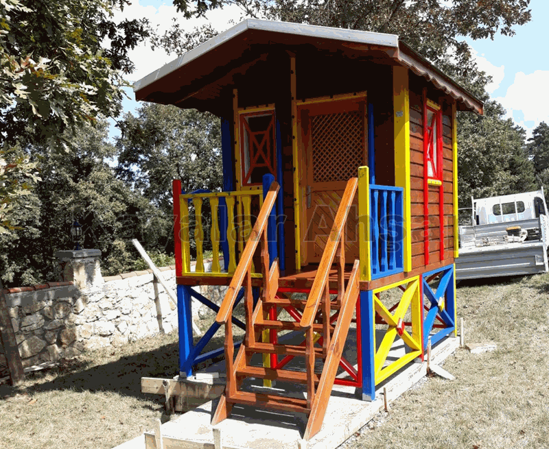 Ahşap Çocuk Oyun Evi VH-111